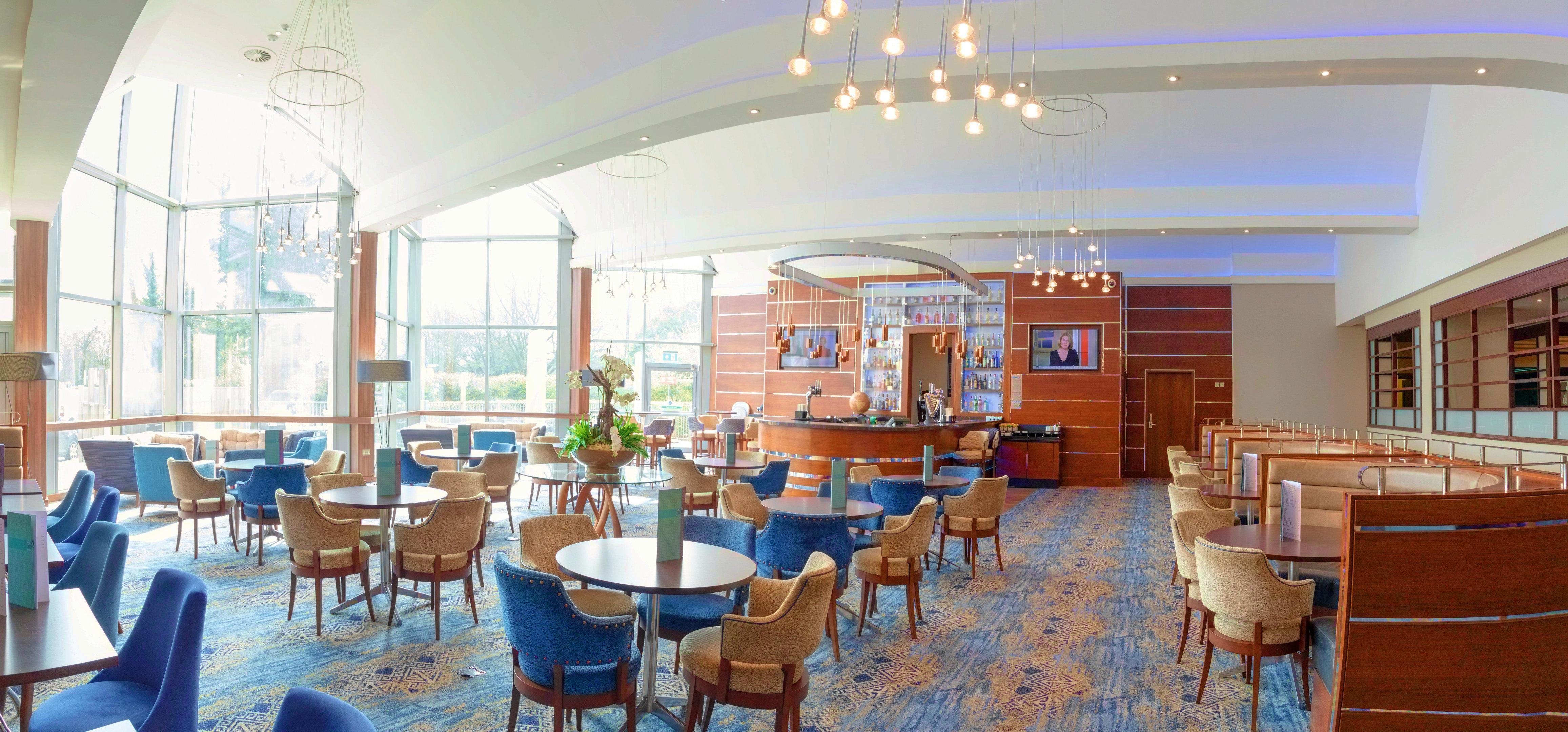 Crowne Plaza London - Gatwick Airport, An Ihg Hotel Кролей Экстерьер фото