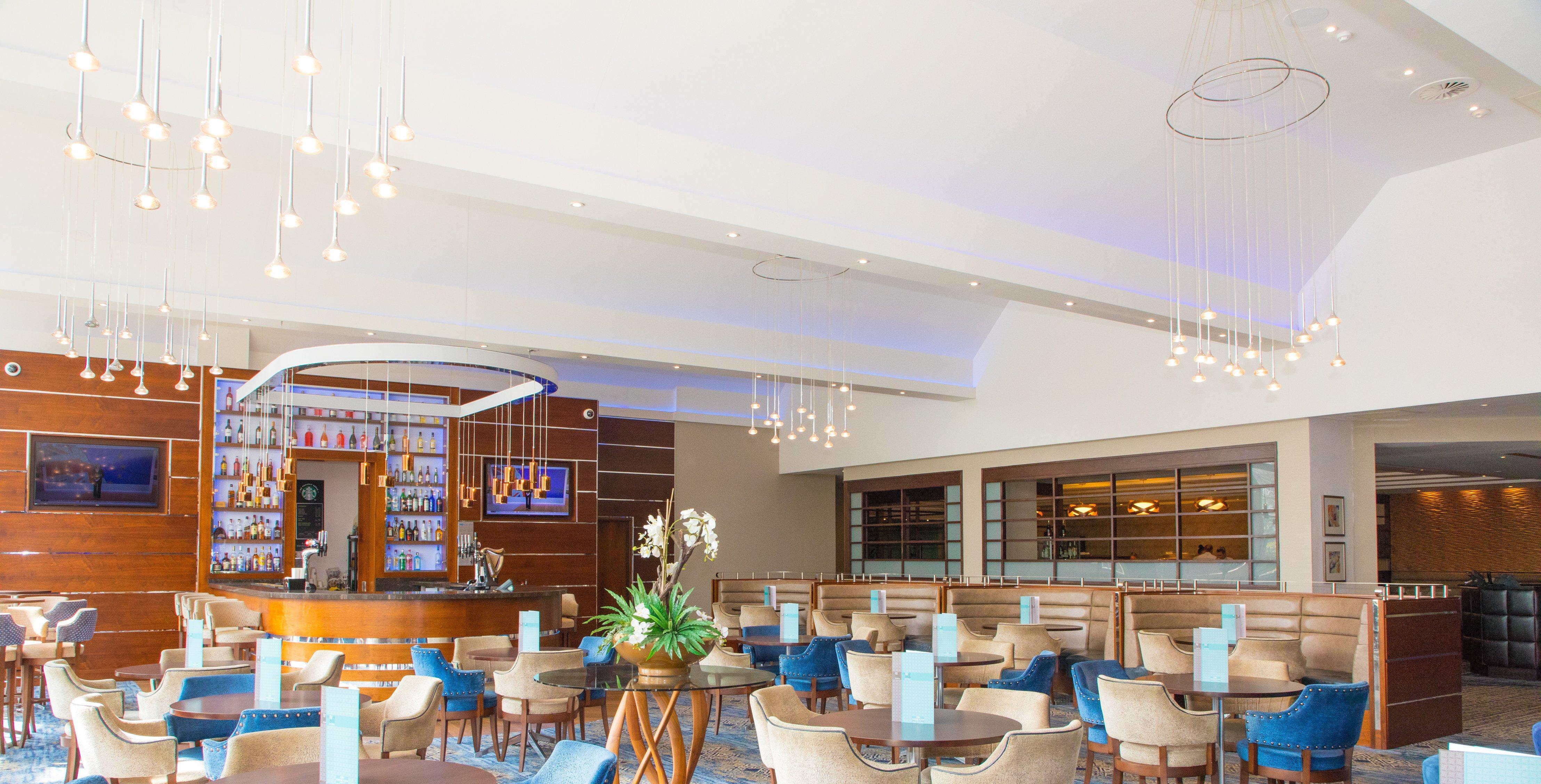 Отель Crowne Plaza London - Gatwick Airport By Ihg Кролей Экстерьер фото